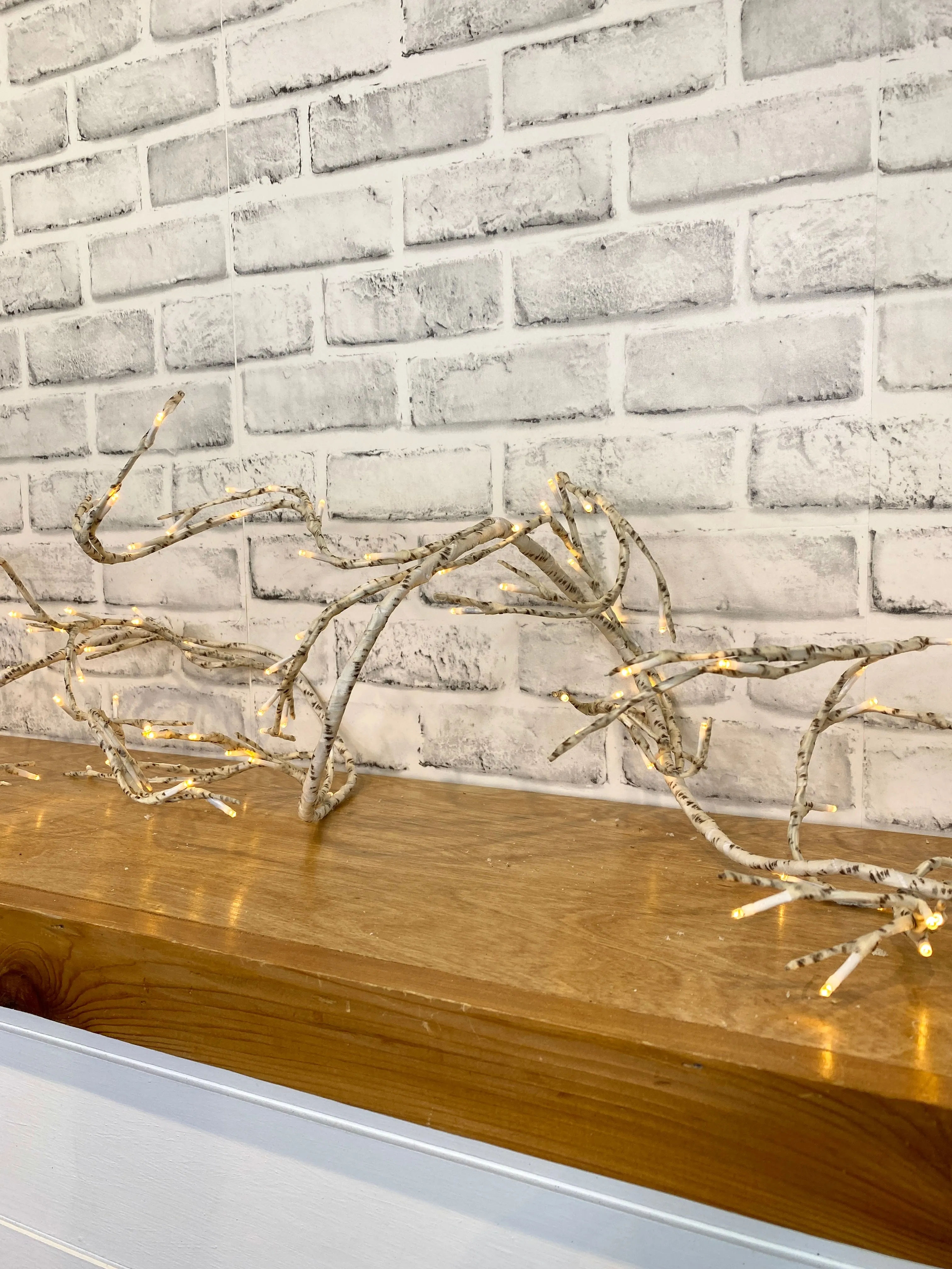 8' Lighted Birch Vine
