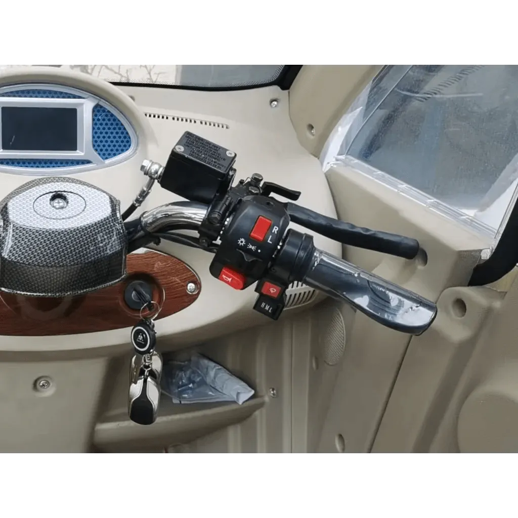 GIO GOLF ENCLOSED MOBILITY SCOOTER 60V 1200W, top speed 18mph, Range up to 30 miles, backup camera, heater, fan, alarm, media center, 500lb load capacity