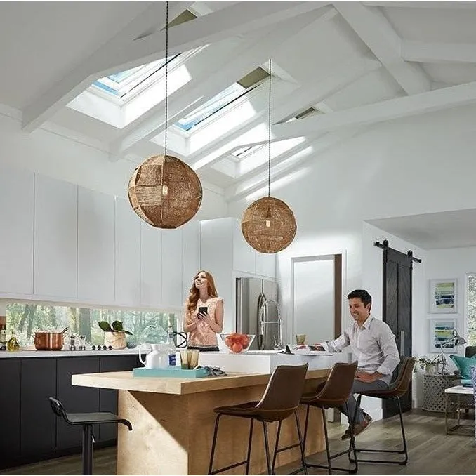 VELUX GGL UK06 207021U White Painted INTEGRA® Electric Window (134 x 118 cm)