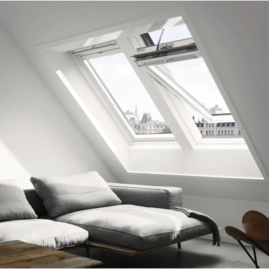 VELUX GGU PK06 006830 Triple Glazed Maintenance Free Polyurethane INTEGRA® SOLAR Window (94 x 118 cm)